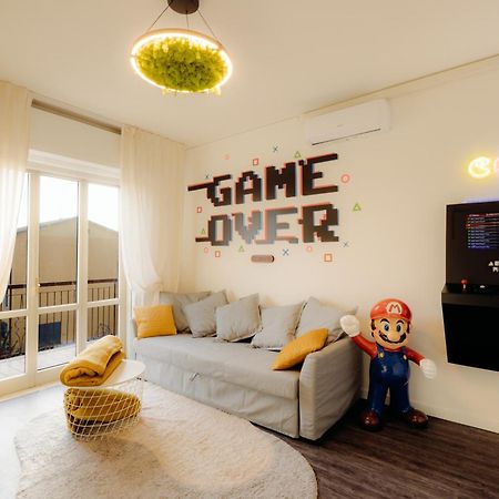 Arcade House Verona Fiera Netflix + Videogame エクステリア 写真
